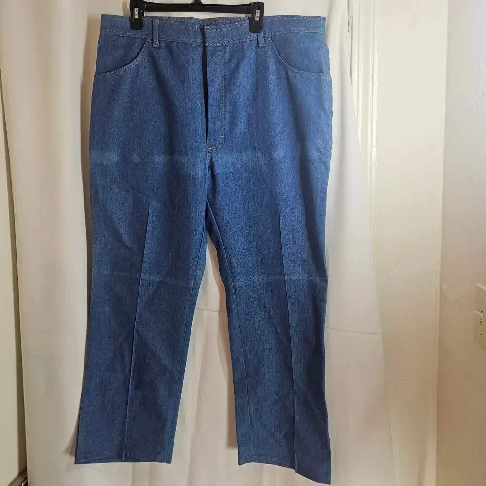 Wrangler Men's Jeans Flex-fit Waist and Stretches for Comfort Size 42x29